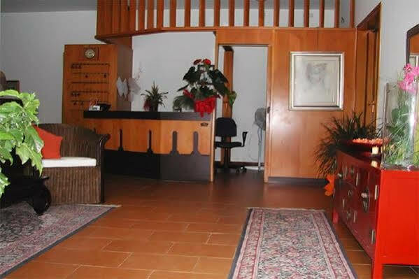 K2 Hotel Каттолика Экстерьер фото